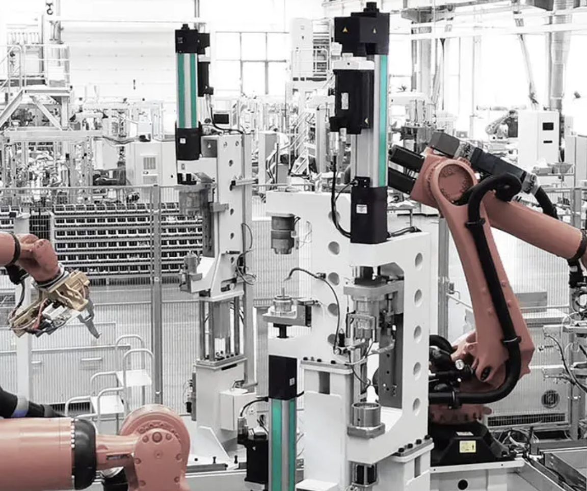 Air/oil and servo presses